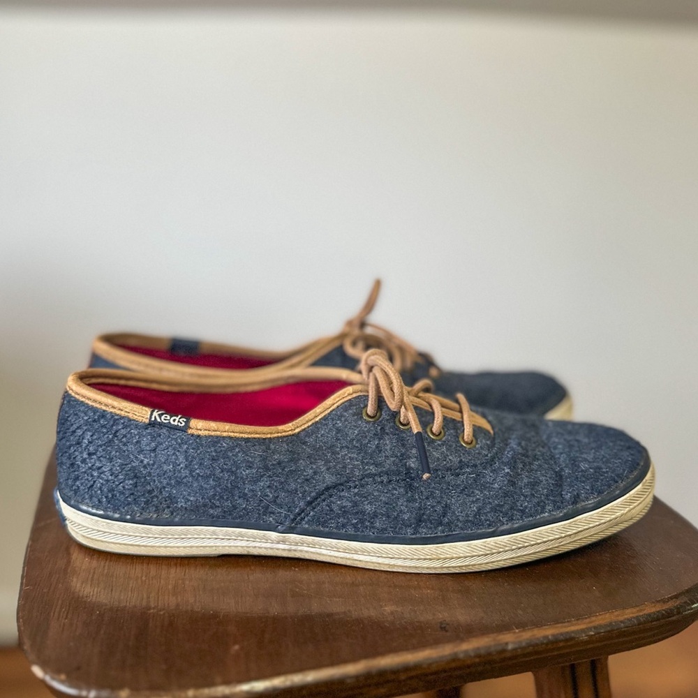 Navy Blue Wool Keds
